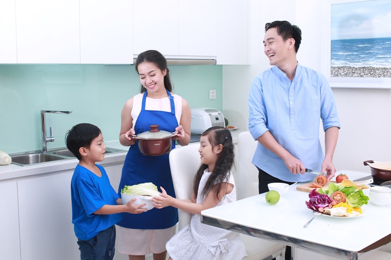 Đàn ông hiện đại không ngại vào bếp