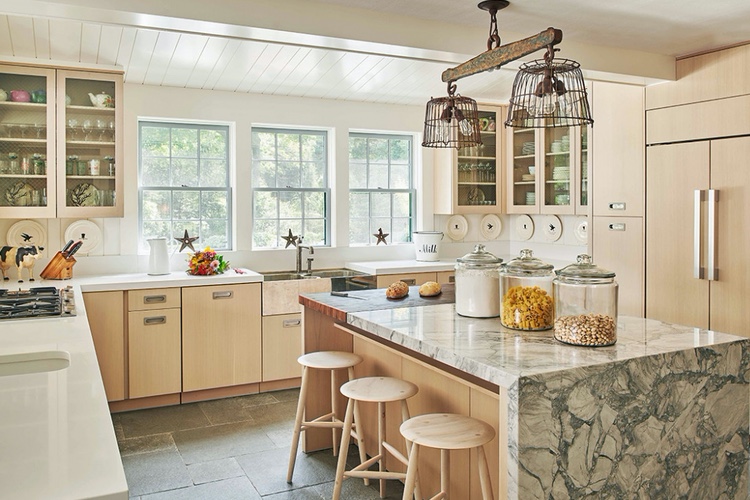 Phụ kiện tủ bếp thông minh cho tủ bếp hiện đại